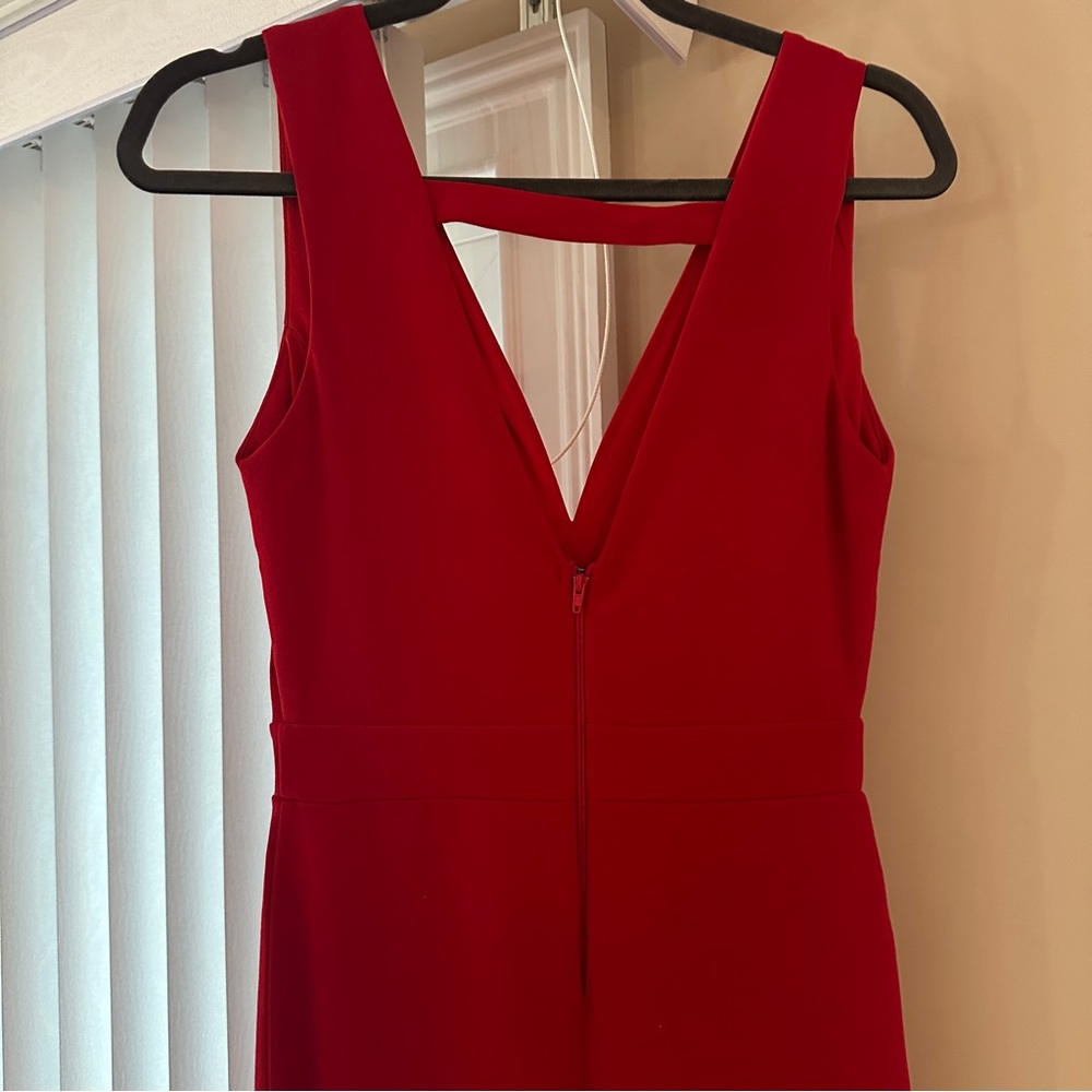 Elegant Red Sleeveless Dress